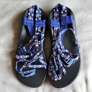 NWOT chaco sandal